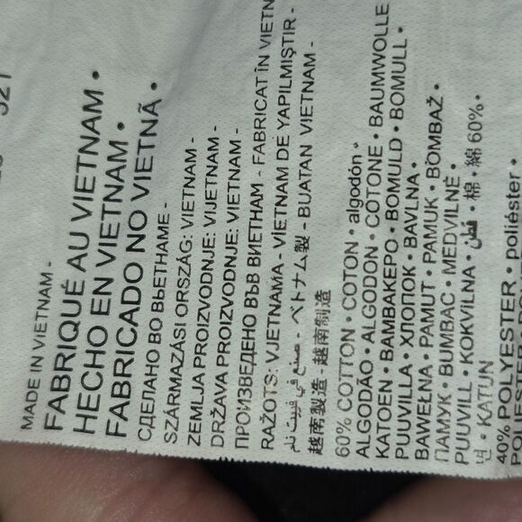 Nike 3-4 Years Black & White Sweat Shirt 60% Cotton 40% Polyester. Warm & Cozy. - Picture 9 of 9